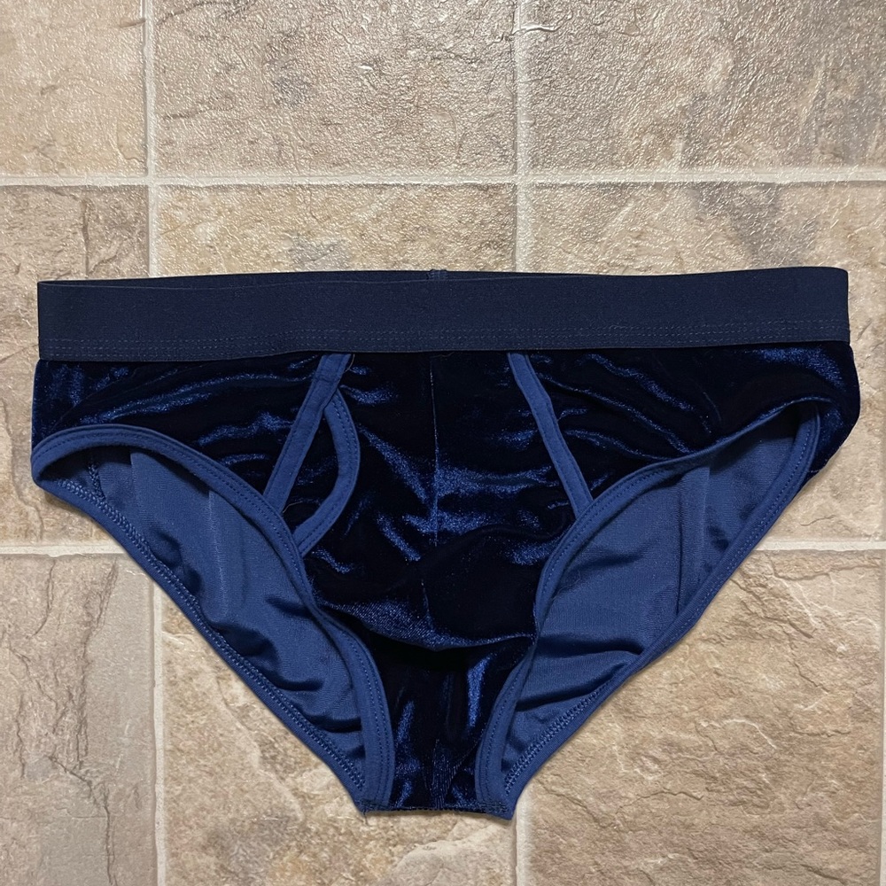 ASOS Luxury Velour Brief NWT - Picture 2 of 2
